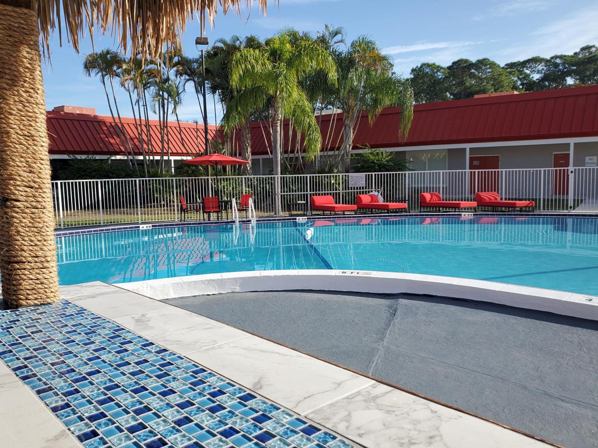 Vero Beach Inn & Suites Vero Beach I-95 (Adults Only) Buitenkant foto
